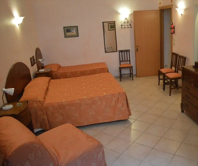 Hotel Casa Zavatti Roma 0*,  Italia