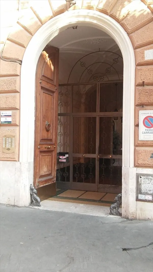 Hotel Casa Zavatti Roma 0*,  Italia